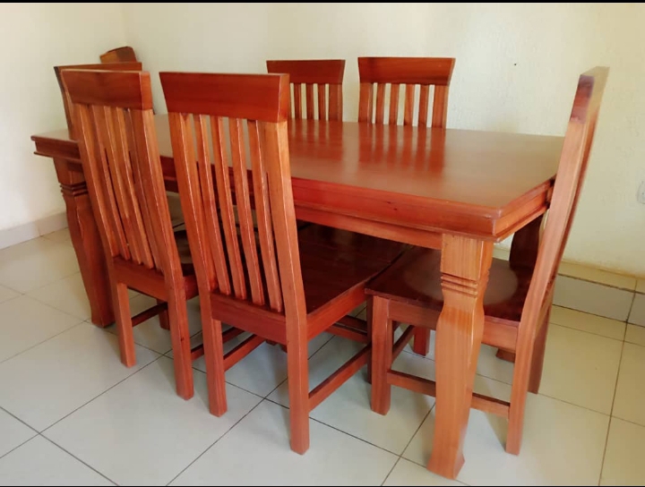 Dining table on a very nice price
